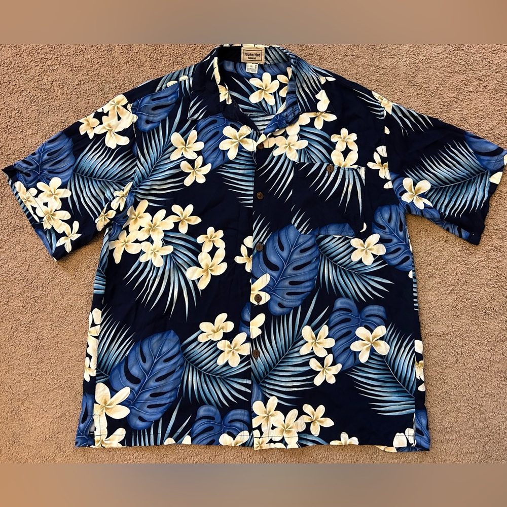Aloha Hut Men’s Tropical Navy Floral Short-Sleeve Button-Down Shirt Size XL